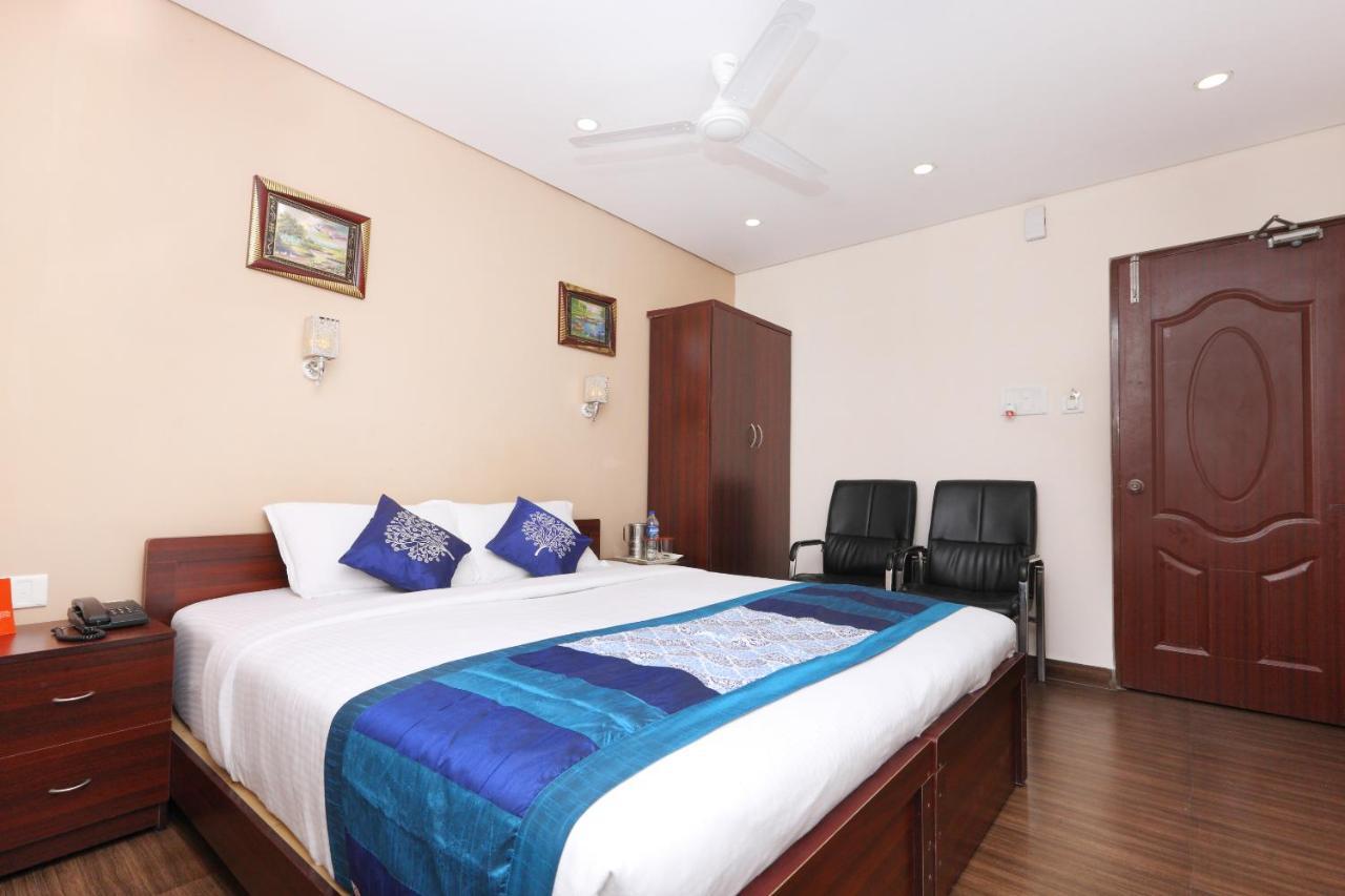 Oyo 1001 Palmtree Corporate Anna Nagar Hotel Chennai Eksteriør billede